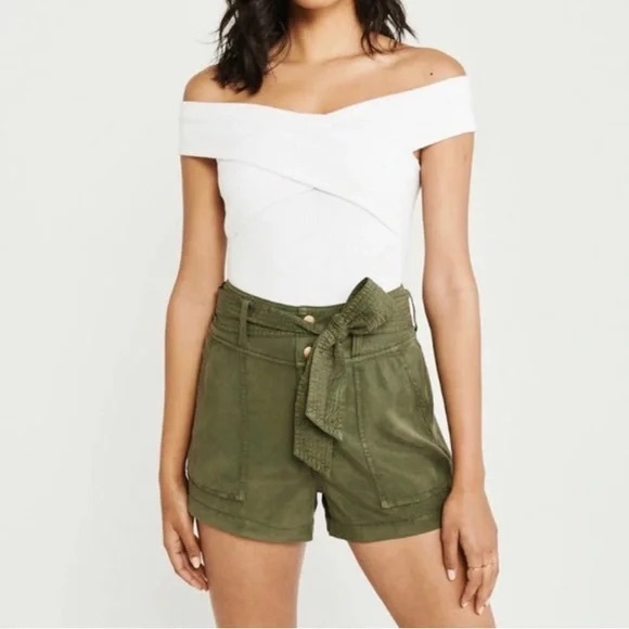 Abercrombie & Fitch White Ribbed Off the Shoulder Bodysuit - Picture 6 of 7